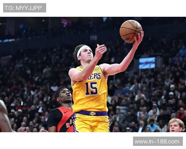 里夫斯自豪成为NBA历史首位助攻父子空接的球员这一成就意义非凡